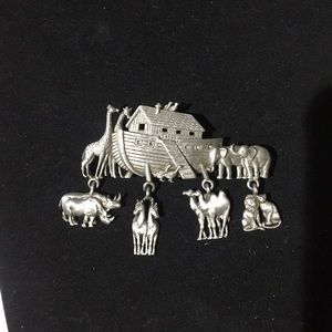Noah’s Ark Pin